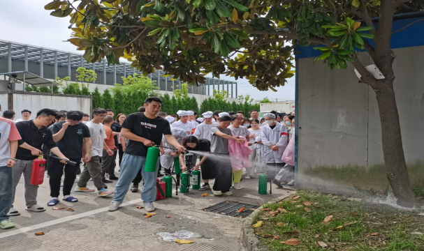 滅火設施(滅火器)實際操作